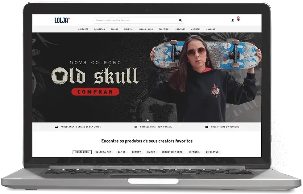 Notebook com o site da Lolja aberto