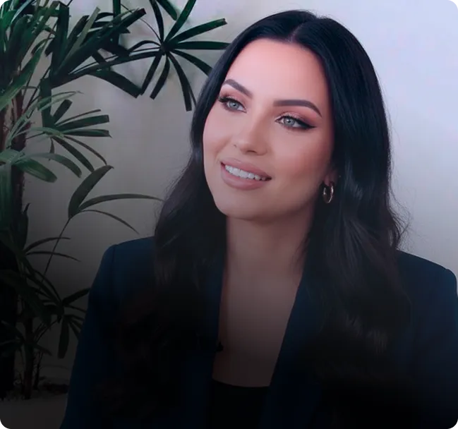 Representante da marca Bruna Tavares em entrevista